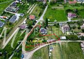 Prodej stavebního pozemku 1.443 m2. Mělník - Vehlovice. , cena 3200 CZK / m2, nabízí 