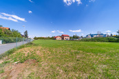 Prodej stavebního pozemku o výměře 1291 m2, Praha - západ, Jesenice., cena 14000 CZK / m2, nabízí 