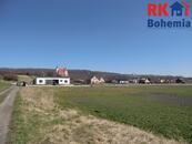 Stavební pozemek 667 m² v obci Dobrovice, část Sýčina - klidné bydlení nedaleko Mladé Bolesla, cena cena v RK, nabízí 