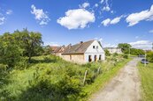 Prodej stavebního pozemku 1 355 m2v obci Řeřichy, na pozemku torzo domu, určené k demolici, nebo rekonstrukci., cena 1521500 CZK / objekt, nabízí 