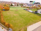 Prodej pozemky pro bydlení, 1 096 m2 - Dobrovice, cena 3980000 CZK / objekt, nabízí